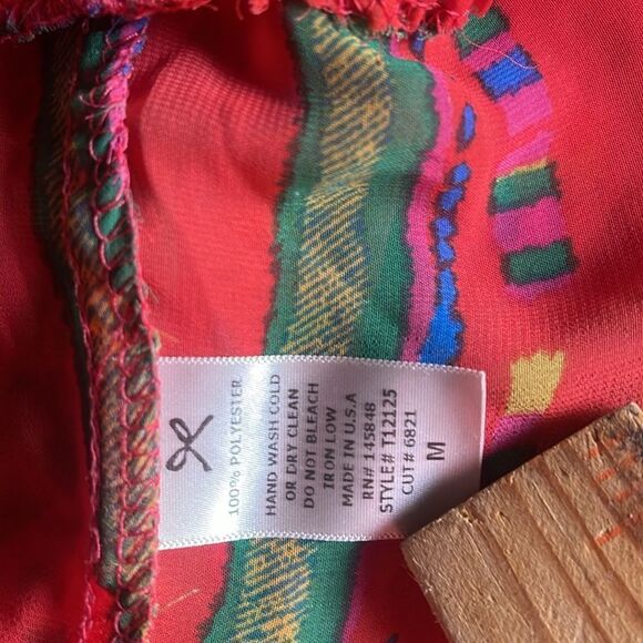 ’Everly: Debbie Tank, Red Sheer Light Ruffle Ham PTP 18’ L 23. - Picture 6 of 6